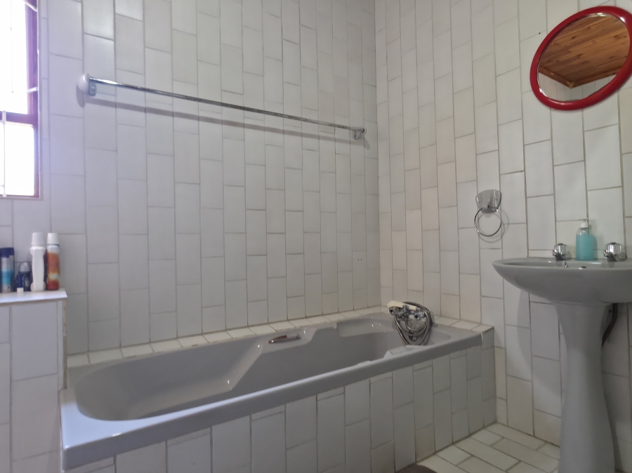 3 Bedroom Property for Sale in Kareedouw Eastern Cape